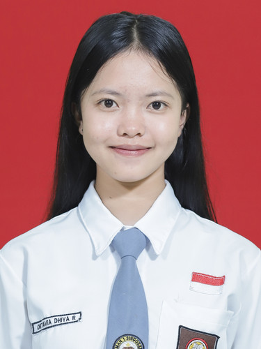 OKTAVIA DHIYA R.jpg