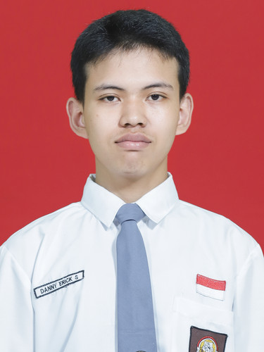 DANNY ERICK S.jpg
