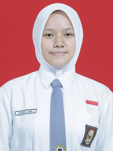 JASTINOVA AURA J.jpg