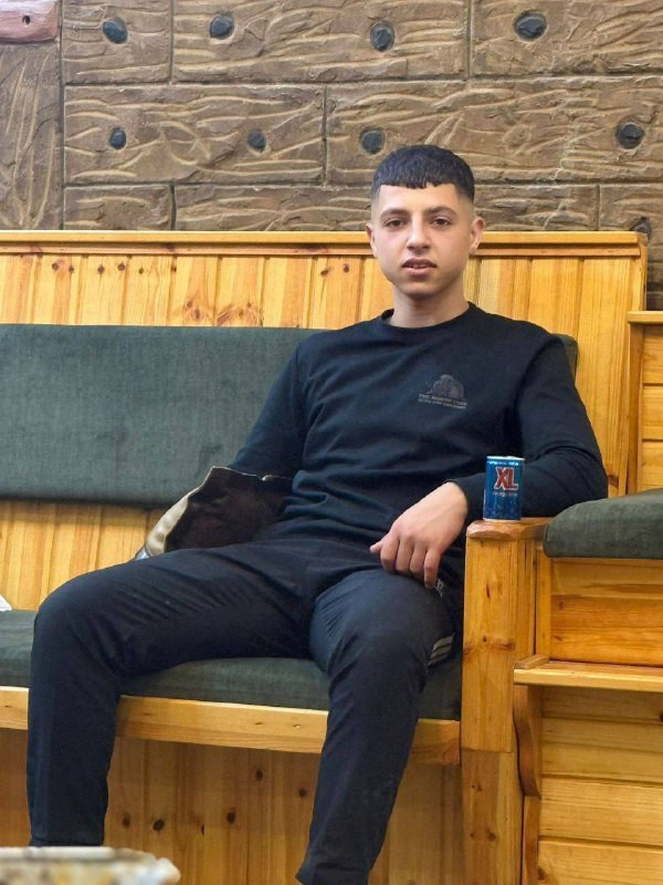 استشهاد الفتى حسن شركسي برصاص الاحتلال خلال المواجهات في مخيم عسكر القديم شرق نابلس....