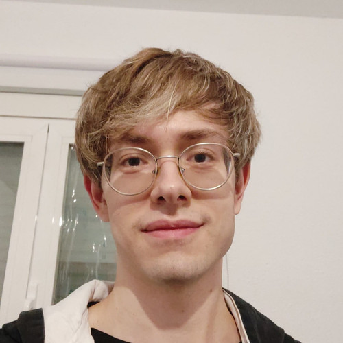 Foto Personal Pequeña.jpg