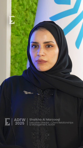 sb8Jvz9f 7ZeTI T.jpg