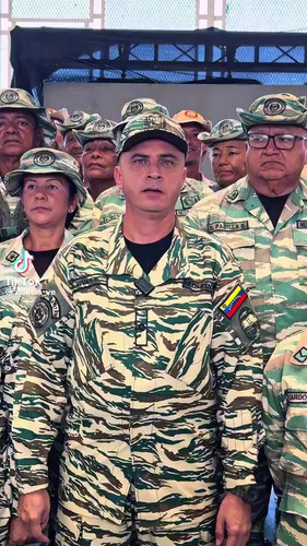 UqHBX Y2mbWMDQpF.jpg