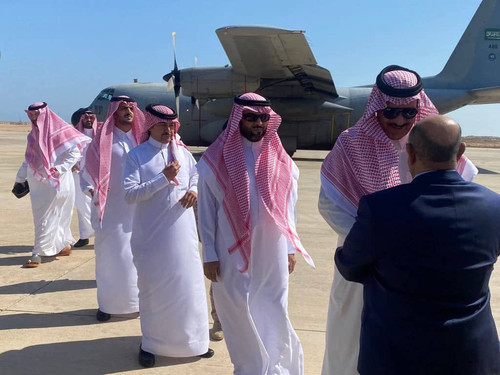 G7PezbuXUAE9EVr.jpg