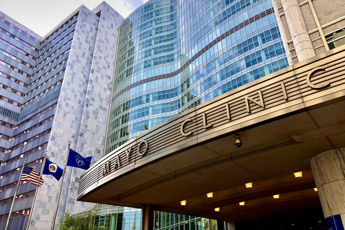 G7RHB0HbQAEuUvI.jpg