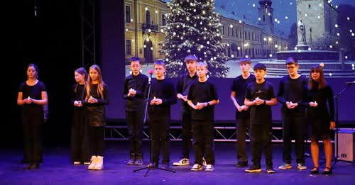 12928268346839613446?url=https%3A%2F%2Ffelvidek.ma%2Fwp content%2Fuploads%2F2025%2F12%2F23 1.jpg&fb .jpg