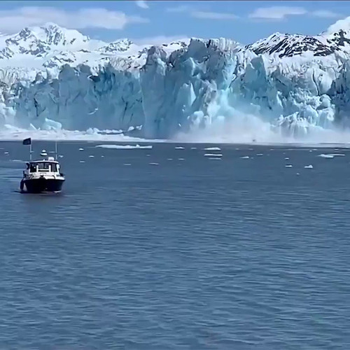 9M4ducAyAFlPH3n .jpg