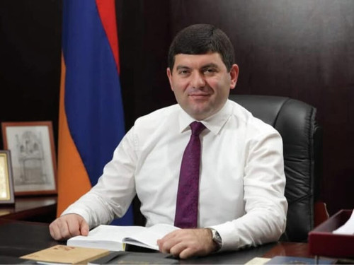 593540586 1397210302415795 7955630820755128234 n.jpg?stp=dst jpg s720x720 tt6& nc cat=106&ccb=1 7& n.jpg