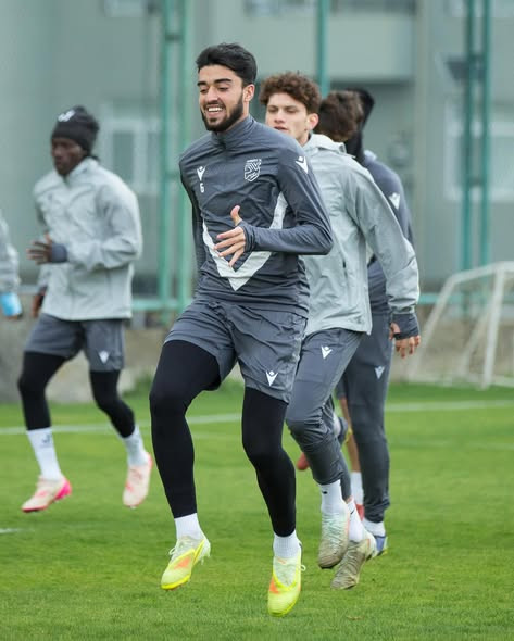 588870696 18411026578140358 8597153841576949238 n.jpg?stp=dst jpg s590x590 tt6& nc cat=102&ccb=1 7& .jpg