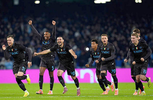 Napoli lolos ke perempat final Coppa Italia lewat adu penalti Getty Images.jpg