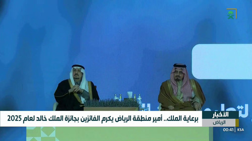 G7RoGJ4W8AAWySl.jpg