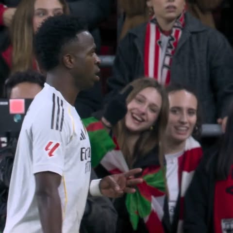 seedream 0 1764792625880.jpg