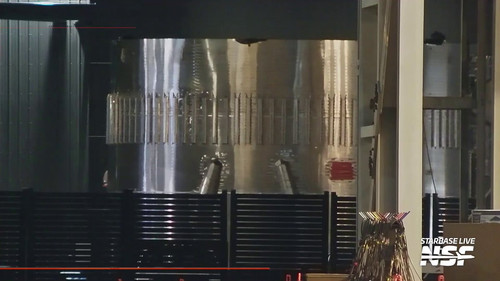 nwKn nfAARiU9gty.jpg