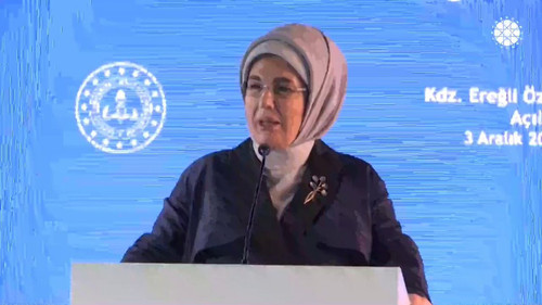 SKjyNYmZyv iu7Pd.jpg