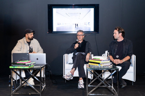 G7Lm MmbgAESozN?format=jpg.jpg