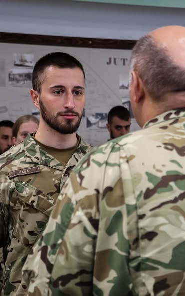 594164443 1266213172203551 2730783886987577641 n.jpg?stp=dst jpg s590x590 tt6& nc cat=106&ccb=1 7& n.jpg