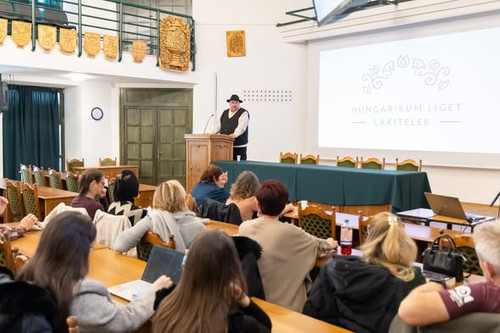 592732638 1368692611287480 2321023453864563783 n.jpg?stp=dst jpg s590x590 tt6& nc cat=104&ccb=1 7& n.jpg