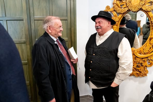 592936517 1368692657954142 2103597393272516034 n.jpg?stp=dst jpg s590x590 tt6& nc cat=100&ccb=1 7& n.jpg