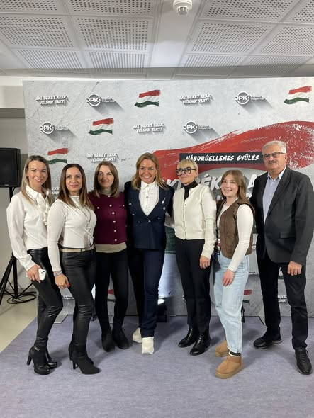 594489176 1420801986723391 7016038079647346547 n.jpg?stp=cp6 dst jpg s590x590 tt6& nc cat=104&ccb=1 .jpg