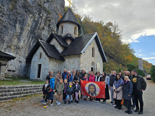 4e7f687e d7f1 4fef a180 b2a5215a98f8.jpg