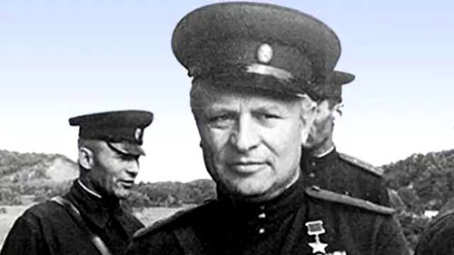 ExU2YepQSYnhF f3.jpg