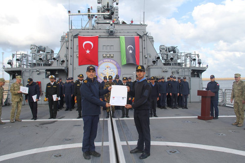 G6 P11SWMAAlfgb?format=jpg.jpg