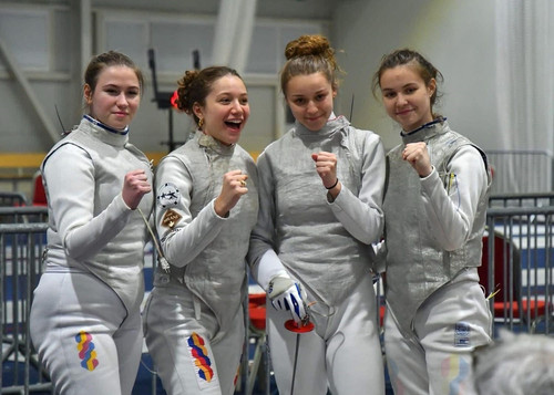 Fencing U 20 Women Youth Moldova Team Photo 01 FIE International Fencing Federation Website 03 Dec 2.jpg