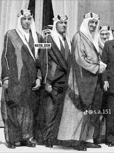 G7Qj130XgAAdAqm.jpg