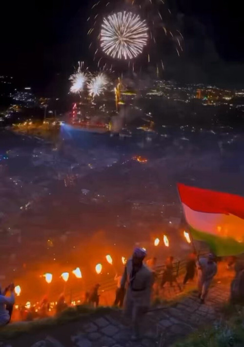 ZUwwqMVOmaIo C e.jpg