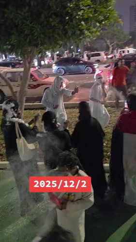 hyg 0DF H4tkpdWy.jpg