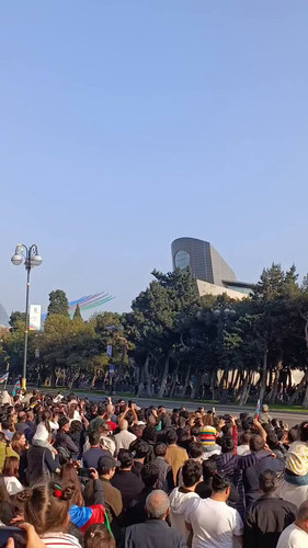 yNCmBhn6 mI9Xfv4.jpg