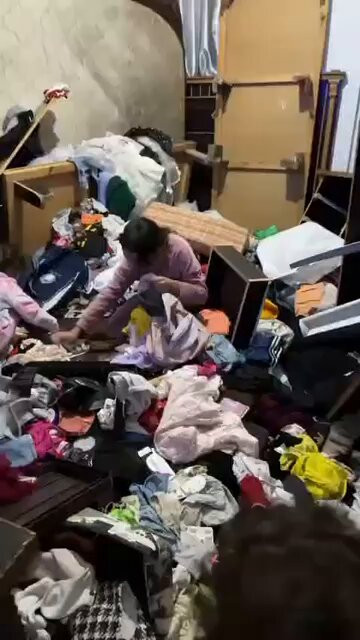 Mv lFS2JuNU23RE4.jpg