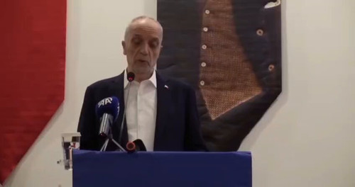 y5MS2PD HUeDdXS4.jpg