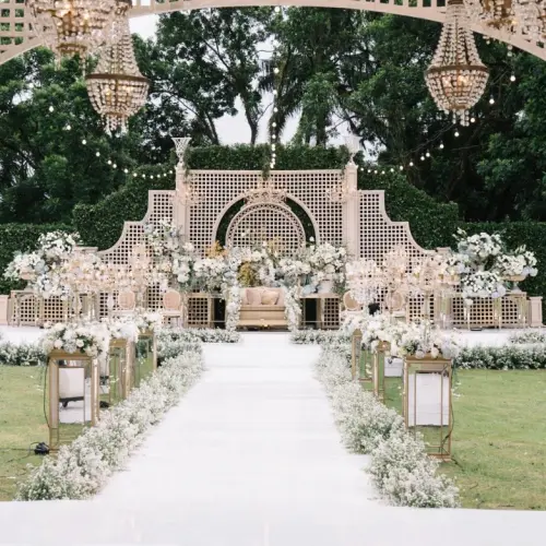 pernikahan outdor.webp