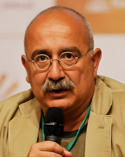 G7Lj1hEW4AAwcM .jpg