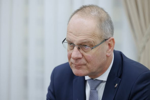 595138172 1438730961593042 3354056600322707653 n.jpg?stp=dst jpg s590x590 tt6& nc cat=106&ccb=1 7& n.jpg