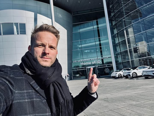 594977780 1439689181494208 7991339749719011055 n.jpg?stp=dst jpg s720x720 tt6& nc cat=105& nc cb=99b.jpg