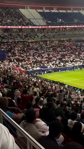 a9v h 77hD ak yv.jpg