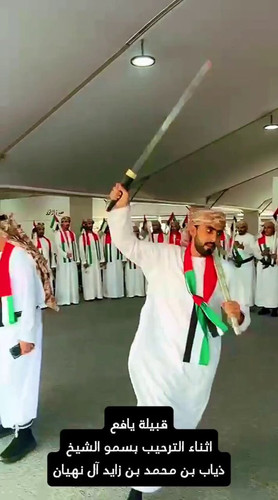 uj4FLpjze45N vTG.jpg