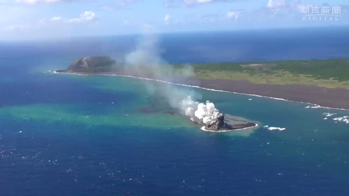 6VFWFeeCJGjBf y0.jpg