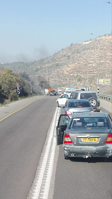 الهلال الأحمر الفلسطيني: إصابة فلسطيني وابنته بجروح وإحراق مركبتهما في اعتداء مستوطنين شمال شرق رام الله...