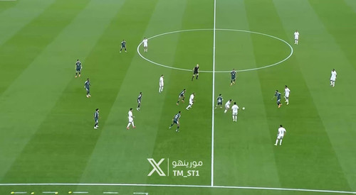 V9JlCvbEDVTNmbJ .jpg