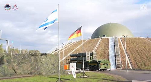 HVnqlZ7KVI2 5Ng9.jpg