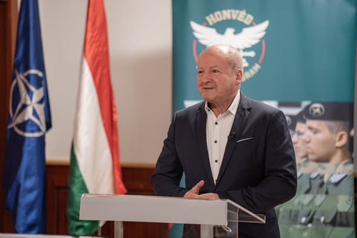 594070279 1381594543335939 7533543040200130960 n.jpg?stp=dst jpg s590x590 tt6& nc cat=102&ccb=1 7& n.jpg