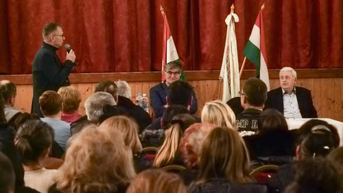 592968425 1243141644303620 9139126026280514733 n.jpg?stp=dst jpg s590x590 tt6& nc cat=100&ccb=1 7& n.jpg