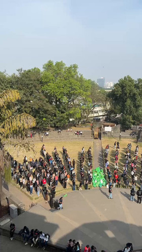 ItFKF ROaT1n68yz.jpg