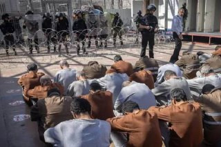 أطباء لحقوق الإنسان: 94 أسيرا استشهدوا في سجون الاحتلال جراء التعذيب والحرمان من الرعاية الطبية...