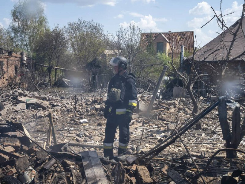 سلطات خاركيف الأوكرانية أعلنت مقتل 4 أشخاص وإصابة 13 آخرين جراء هجوم روسي مكثف على مقاطعة دينبرو....