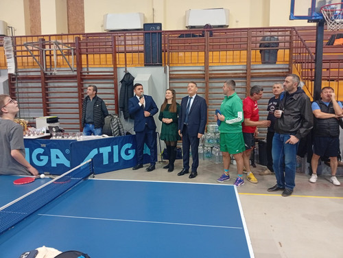 fKnOzVj.md.jpg fKnOzVj.md.jpg