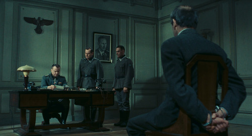 Army.of.Shadows.1969.2160p.UHD.BluRay.CZ FR.FLAC1.0.DoVi.HDR.x265 E.mkv 20260130 154656.044.jpg